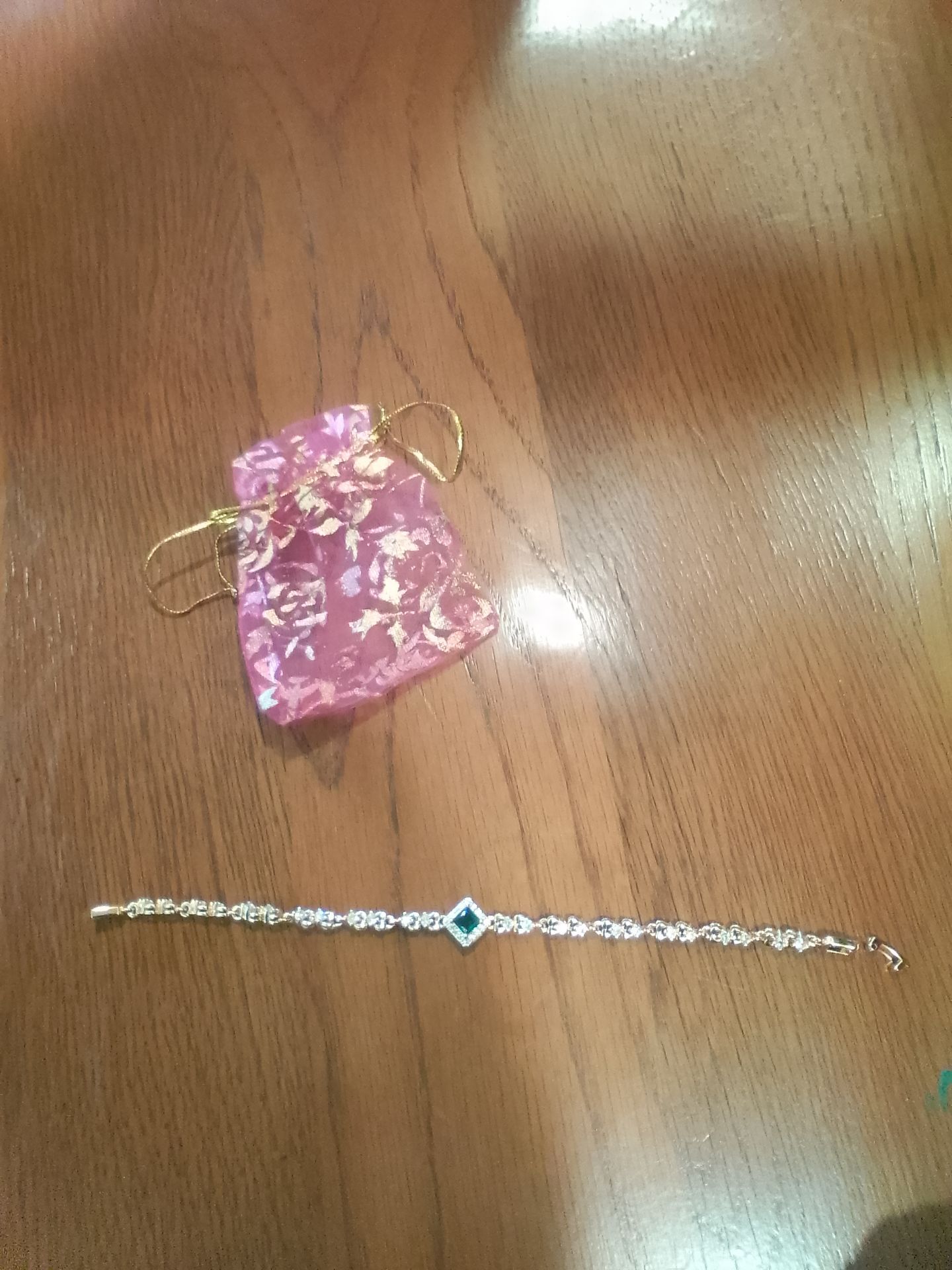 Stunning DayWear Bracelet/Emerald CZ crystals - photo 3