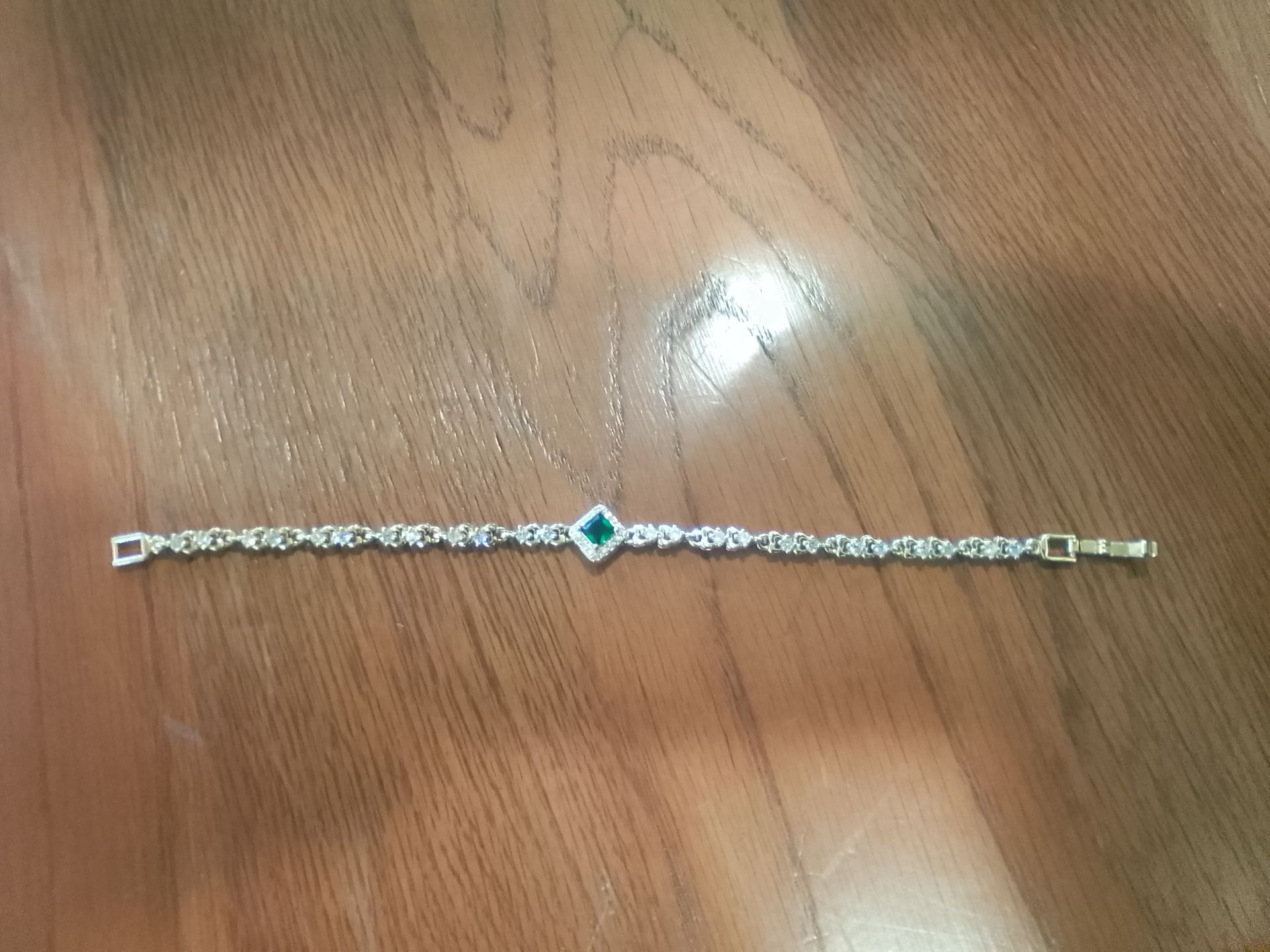 Stunning DayWear Bracelet/Emerald CZ crystals - photo 4