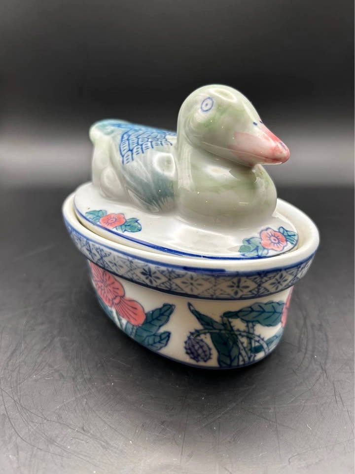 Lidded Duck Trinket Dish - photo 4