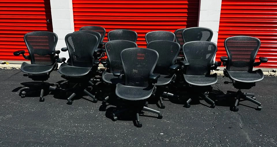 Herman Miller Aeron Office Chairs - Size B (Fully Loaded) - photo 2