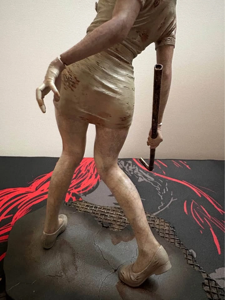 Gecco Silent Hill 2 Bubble Head Nurse 1/6 Scale Statue - photo 4