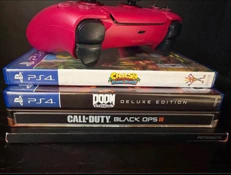 PS5 Disc Edition Console Bundle | Red Controller + Games - photo 3