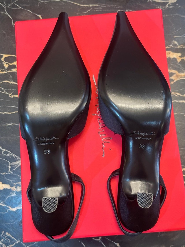 Schiaparelli Black Gold Slingback Serrur Pumps - photo 3