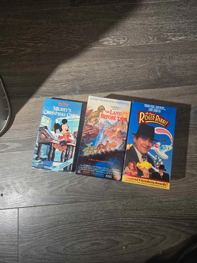 VHS Tapes: Mickey's Christmas Carol & More thumbnail