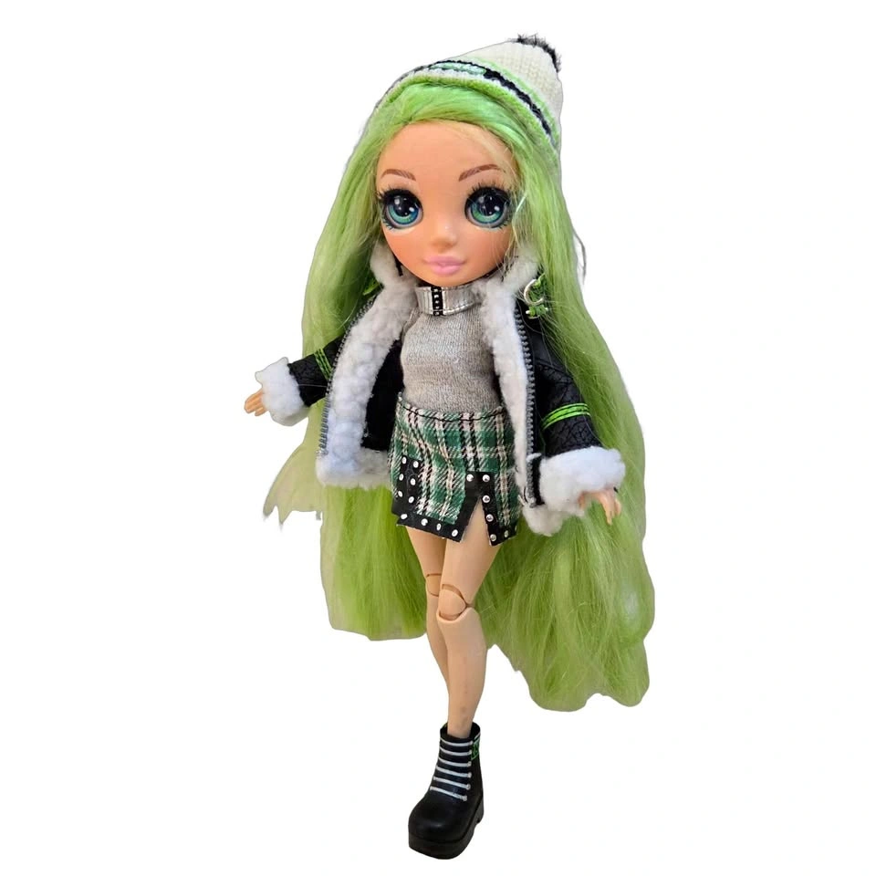 Rainbow High Winter Break Jade Hunter Fashion Doll 💚❄️