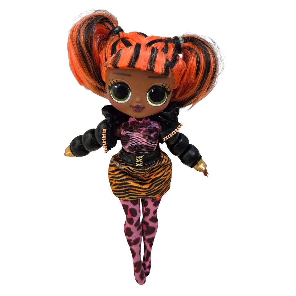 L.O.L. Surprise! O.M.G. Winter Chill Missy Meow Fashion Doll 🐆🧡🖤
