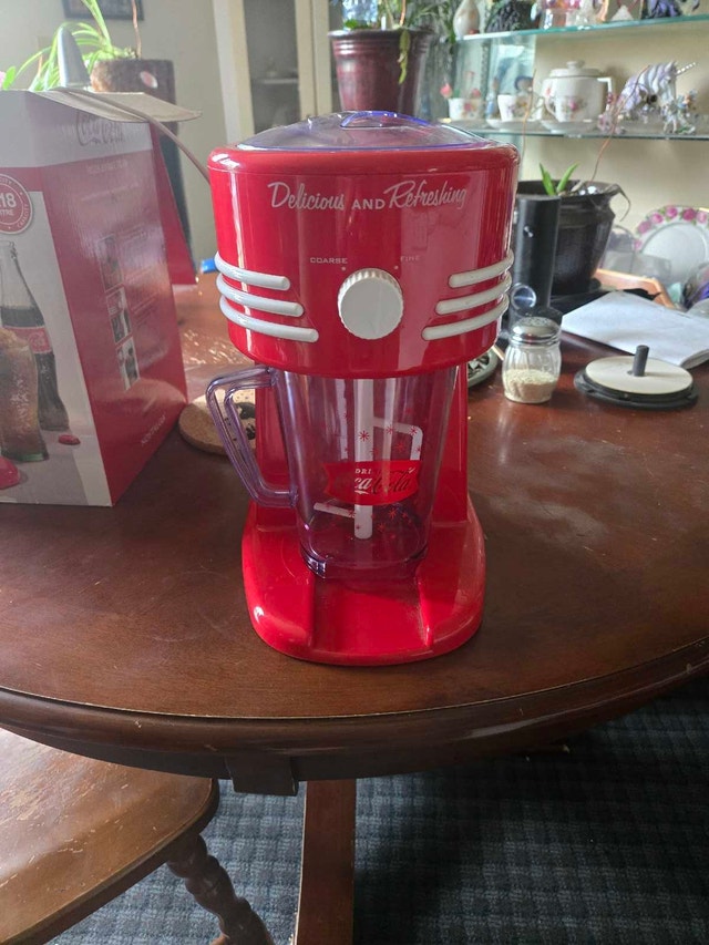 Vintage Coca-Cola Frozen Beverage Station - photo 2