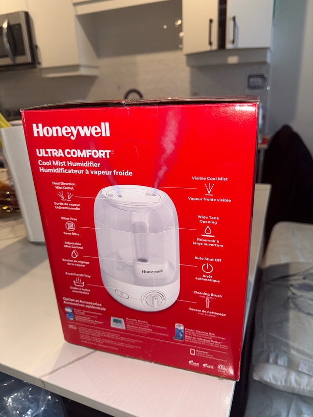 Honeywell Ultra Comfort Mist Humidifier – Clean & Barely Used - photo 4