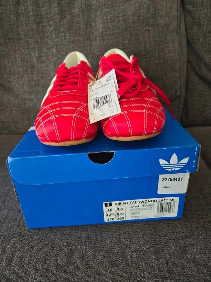 Brand New Adidas Taekwondo Lace Red Sneakers US Women's 10 - photo 2