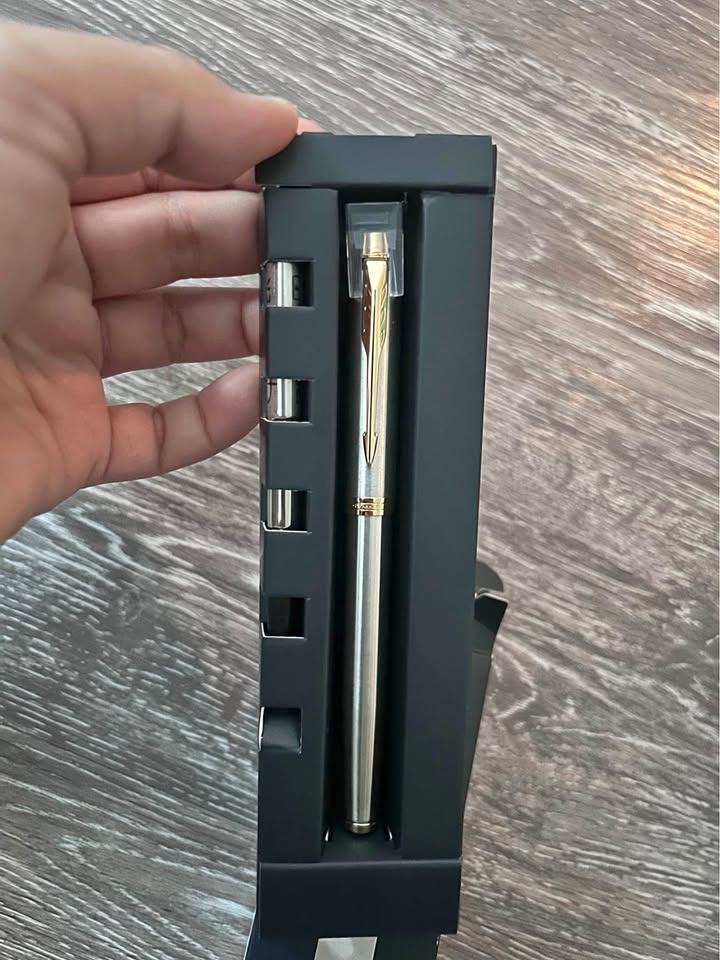Parker Pen (Brand New)