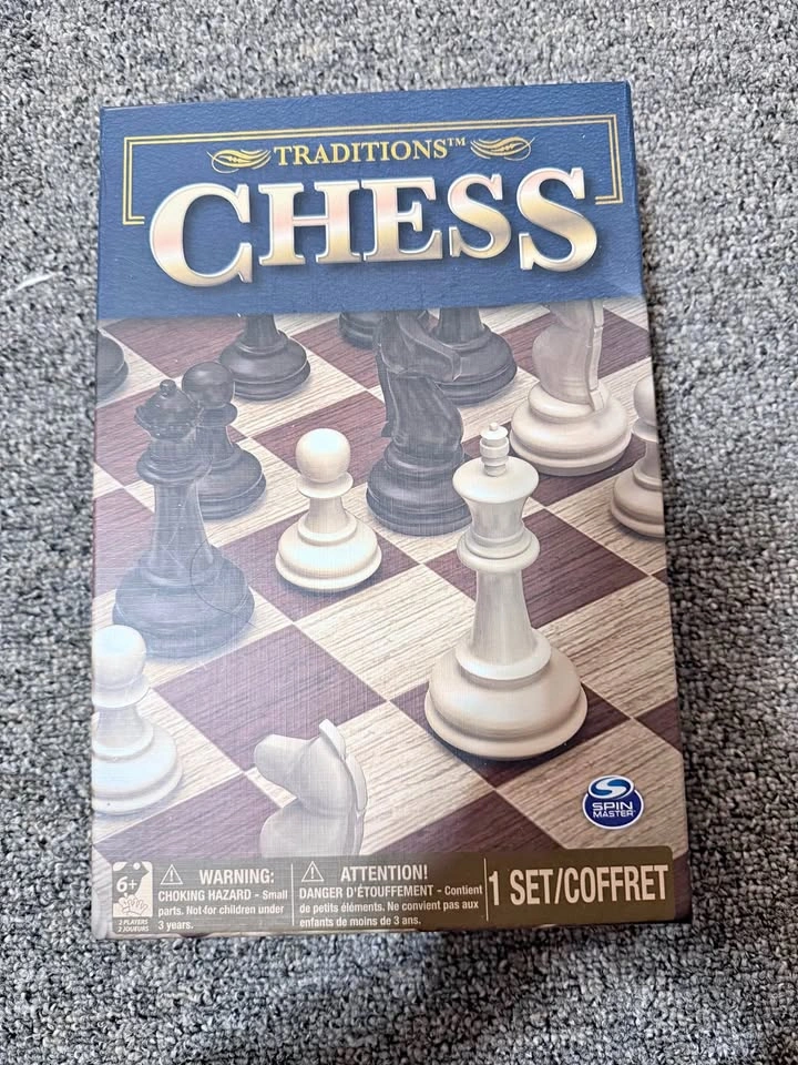 Traditions Chess Set Spin Master