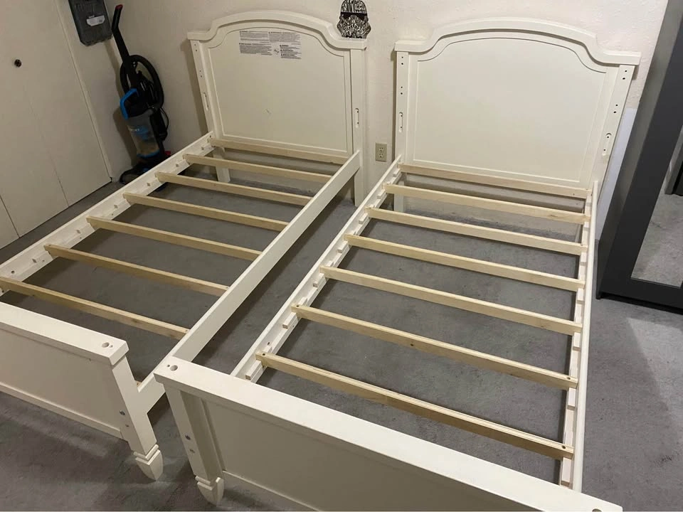 Twin Bed Set (Bunk Beds) - photo 4