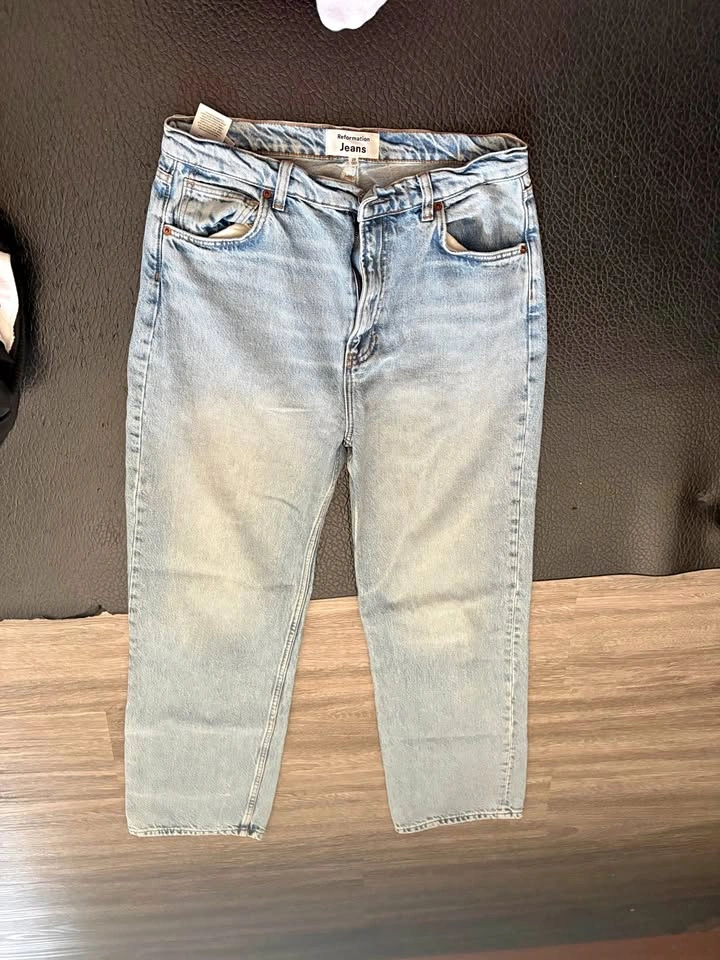 Abby High Rise Straight Jeans