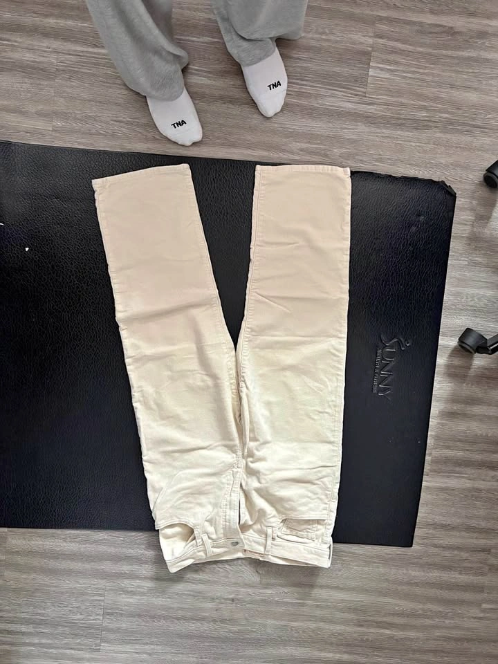 Levi’s Corduroy Pants