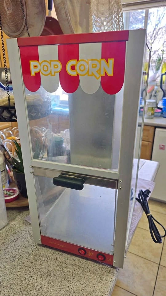 Doral Designs Countertop Popcorn Machine