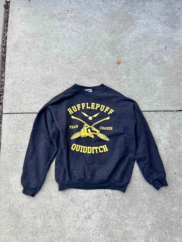 Late 80s-Early 90s Hufflepuff Quidditch Crewneck
