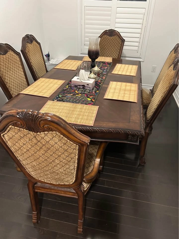 Ornate wooden dining table set 6 chairs and buffet hutch - photo 4
