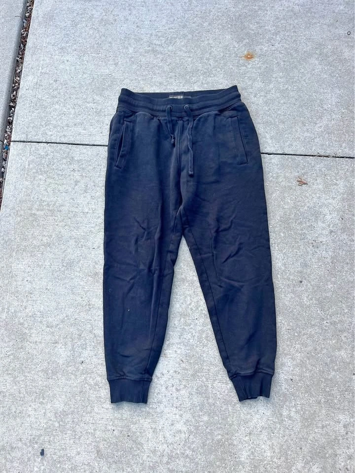 Guess Sweatpants