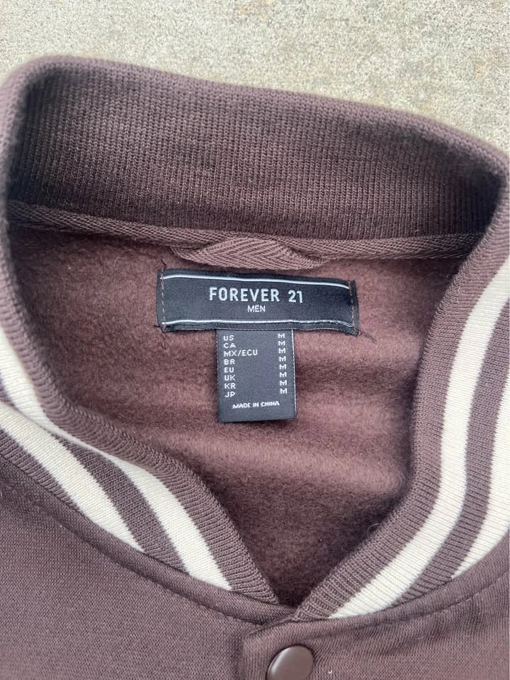 Forever 21 Varsity Jacket - photo 2