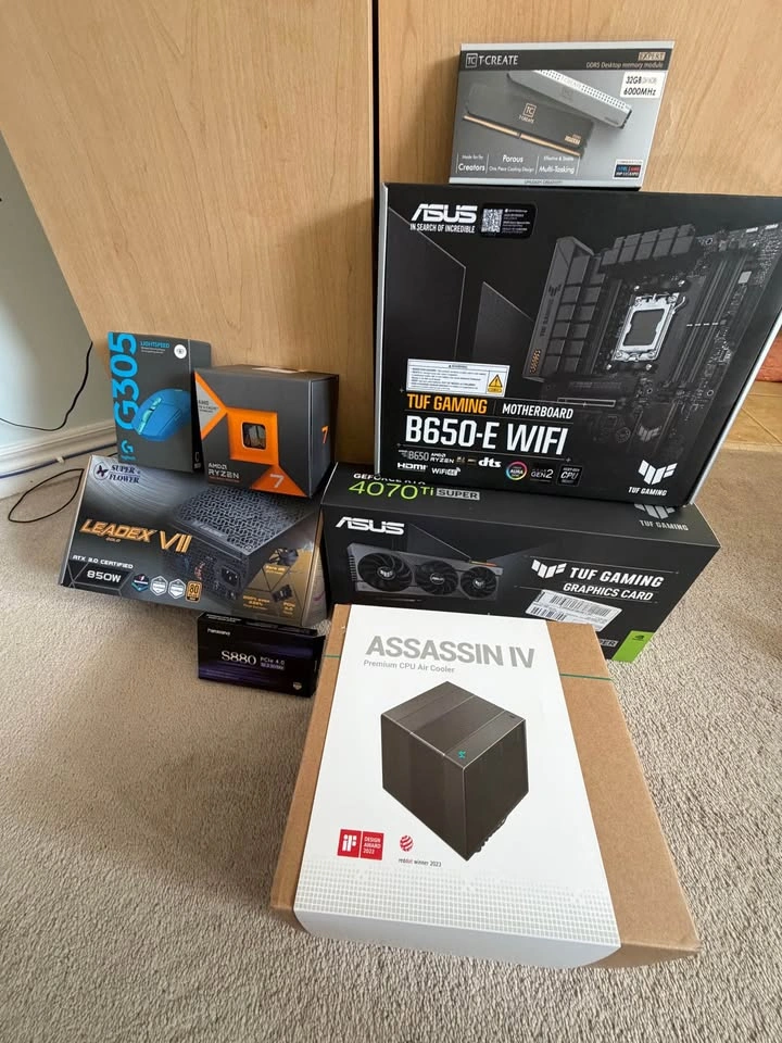 Gaming Desktop PC RTX 4070 Ti SUPER / Ryzen 7 / 2TB SSD / 32GB R - photo 2
