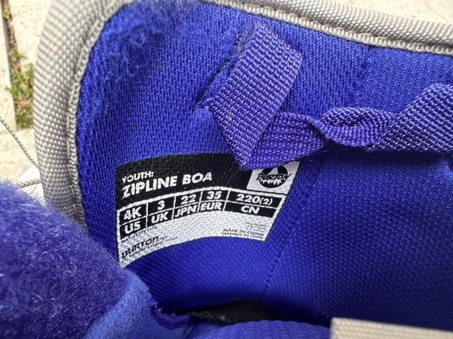 Youth Snow Boots - one tightener is broken - photo 5
