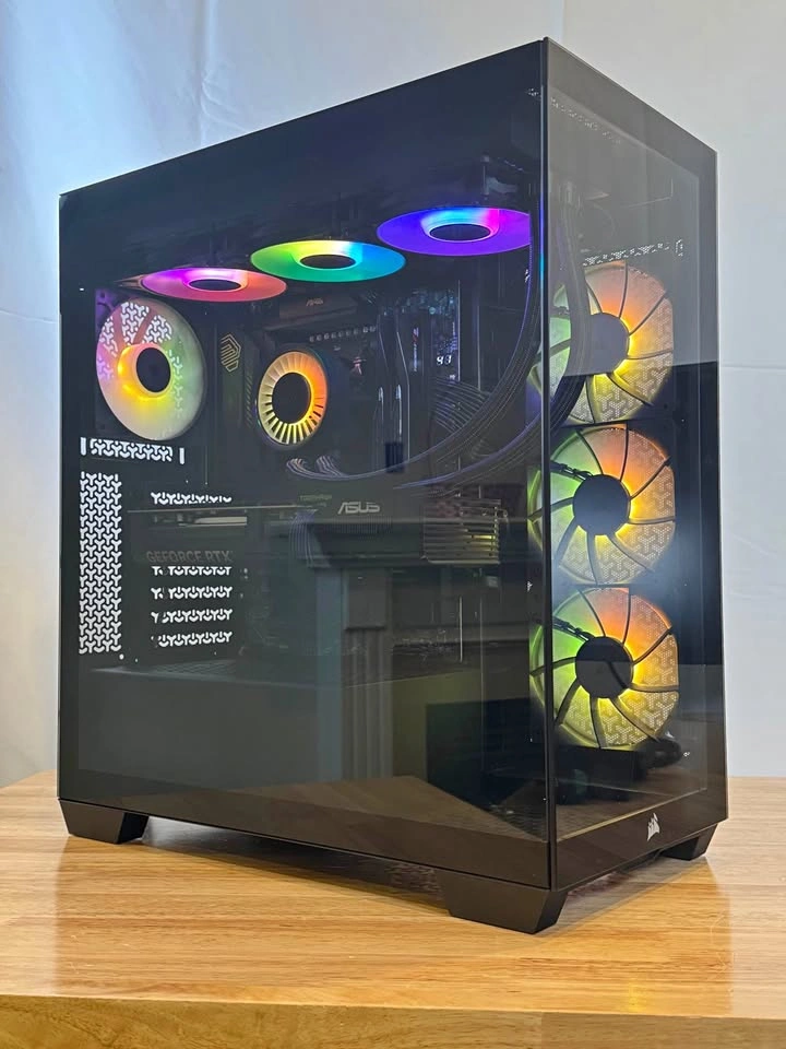 RTX 5080 High Spec PC - Ryzen 7 9800x3D, 64GB RAM, 2TB SSD