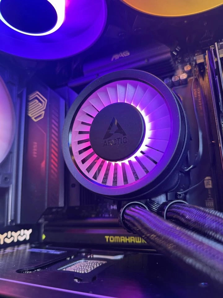 RTX 5080 High Spec PC - Ryzen 7 9800x3D, 64GB RAM, 2TB SSD - photo 3