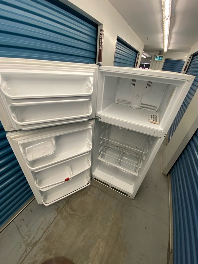 WHITE FRIDGE TOP FREEZER - photo 4