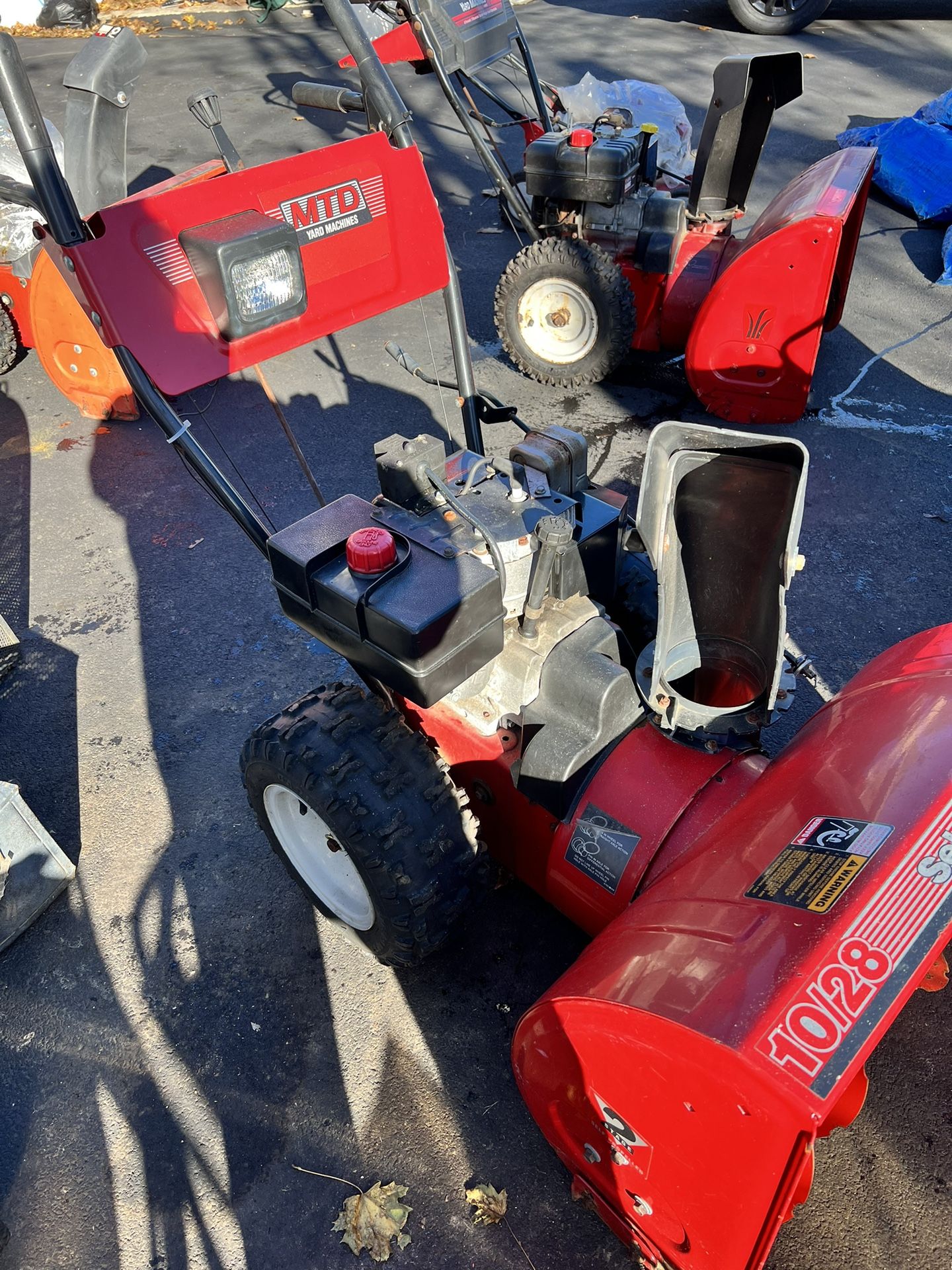 MTD Snowblower - photo 2