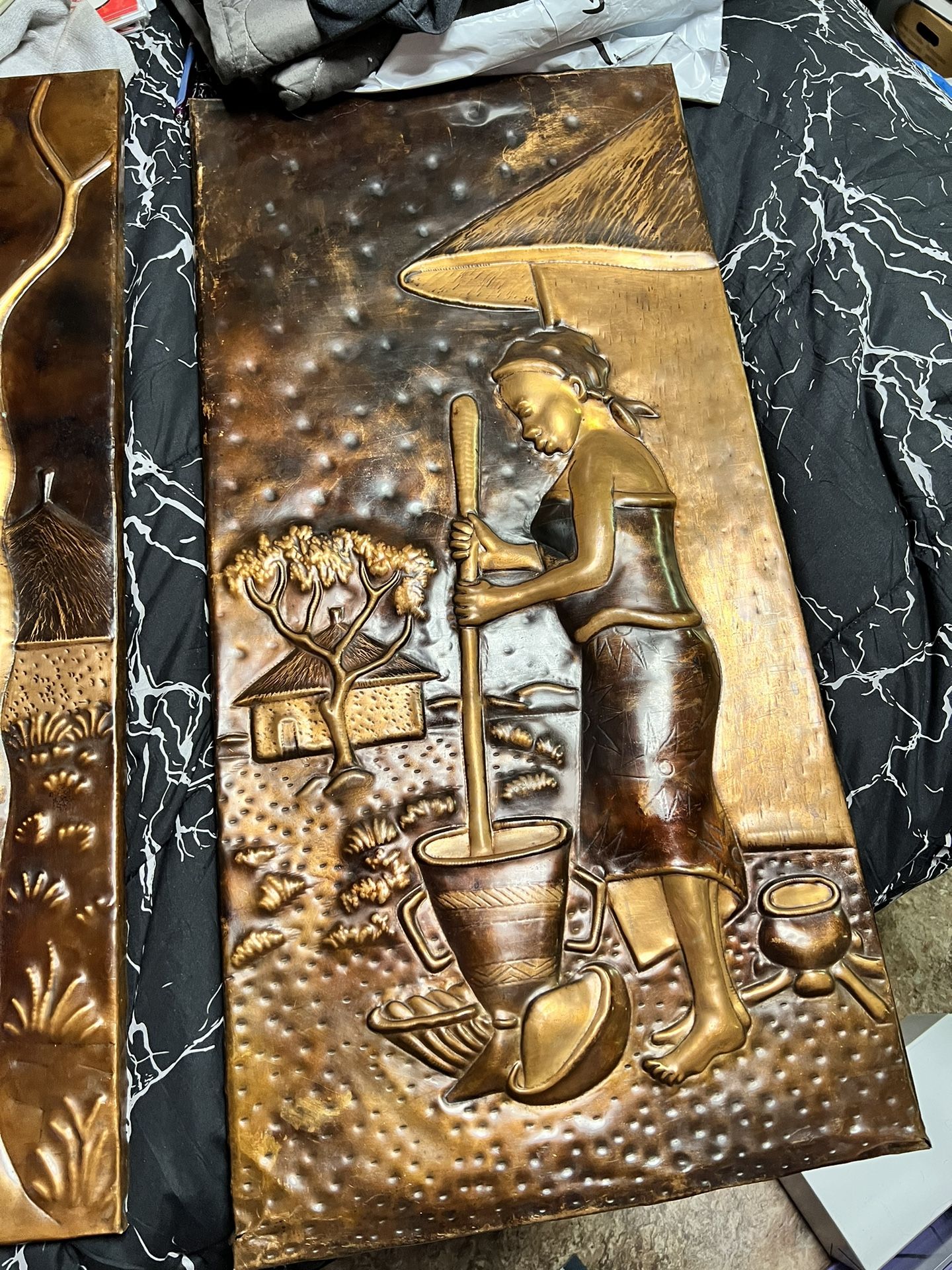 Bronze Looking Metal Wall Art (2 pcs)
