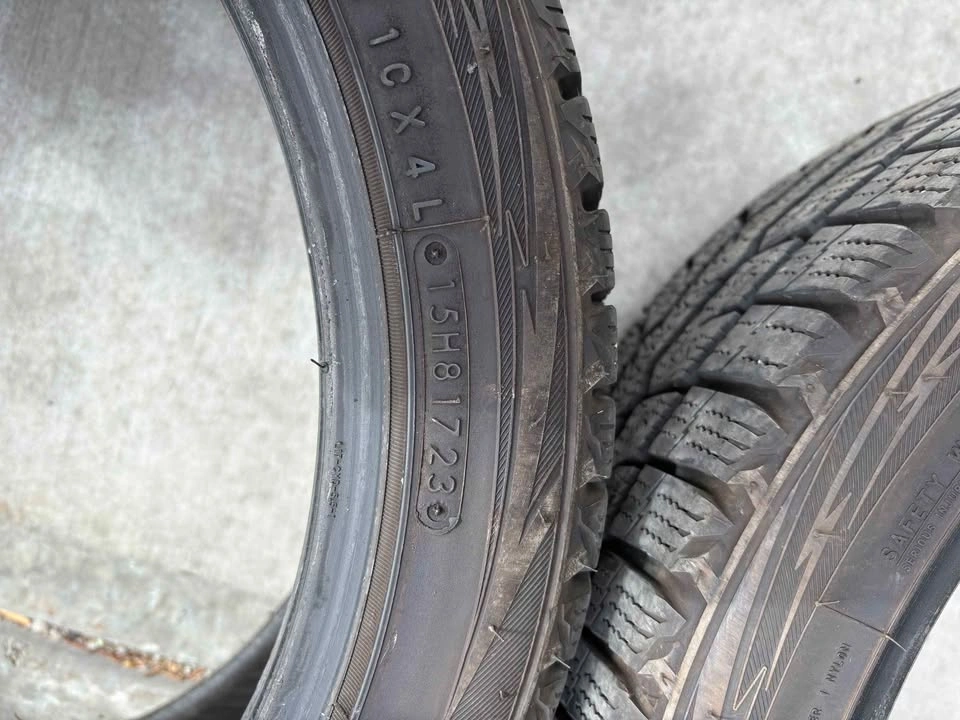 Toyo Observe GSi-6 HP Winter Tires 205/45R17 - photo 2