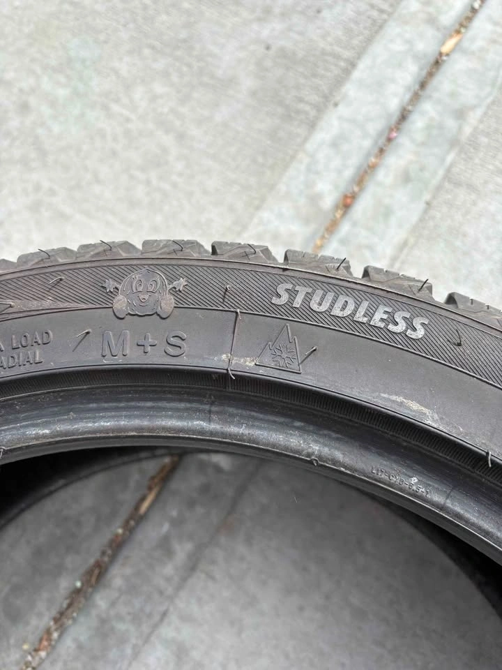 Toyo Observe GSi-6 HP Winter Tires 205/45R17 - photo 4