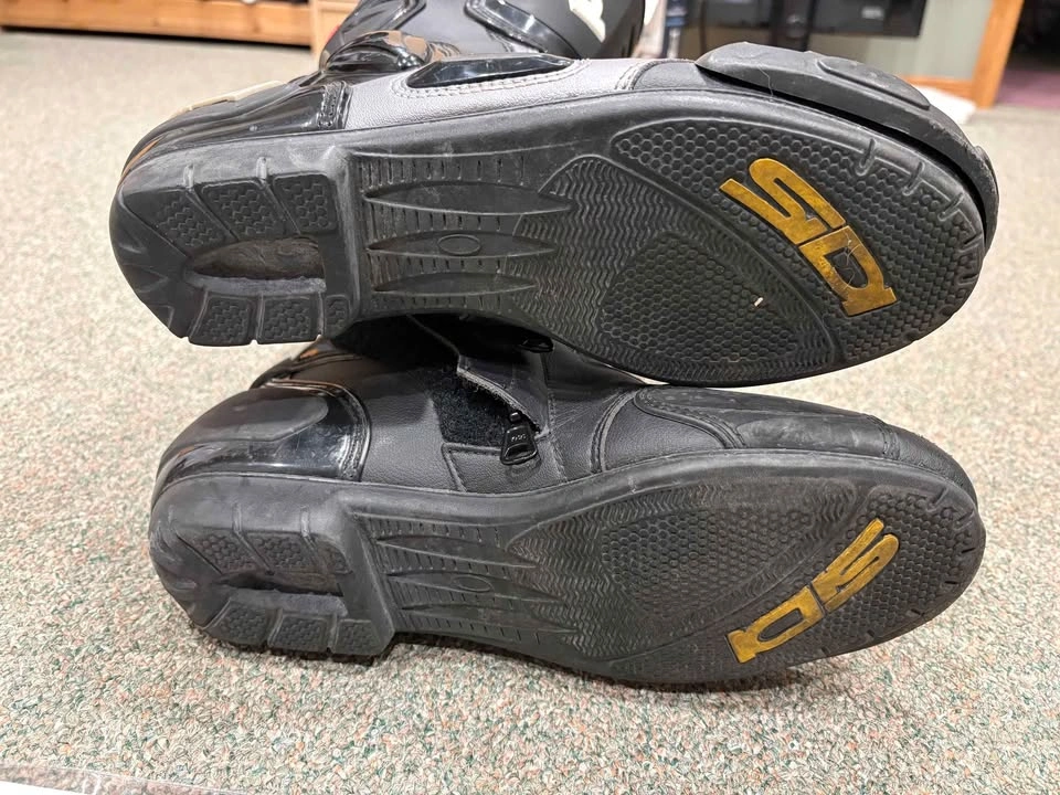 Sidi Performer Motorcycle Boots - Size 9.5 - photo 3