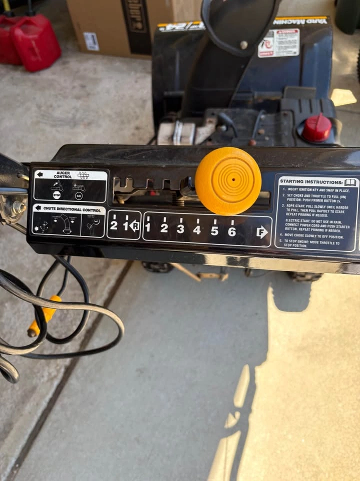 Yard Machines by MTD 8HP 24” Snow Thrower - photo 5