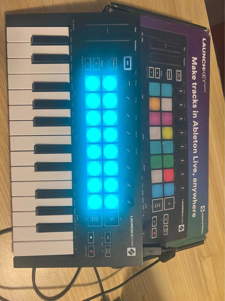 Novation MK3 Launchkey Mini