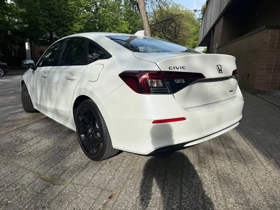 2025 Honda Civic Sport Hybrid - photo 3