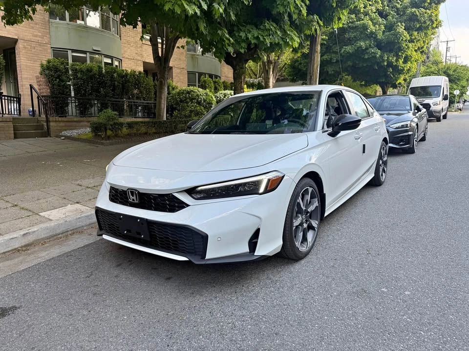 2026 Honda Civic Touring Hybrid