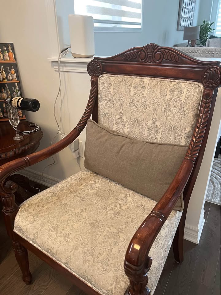 Accent chair - photo 3