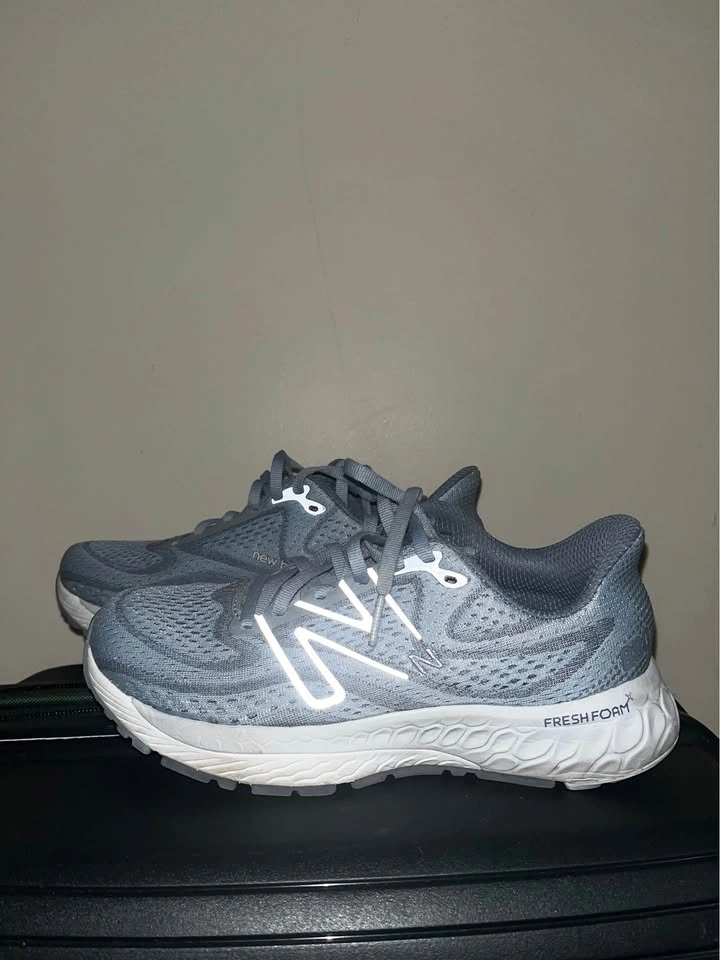 New Balance W880G13 Women's Running Shoes Size 6 - New - photo 2