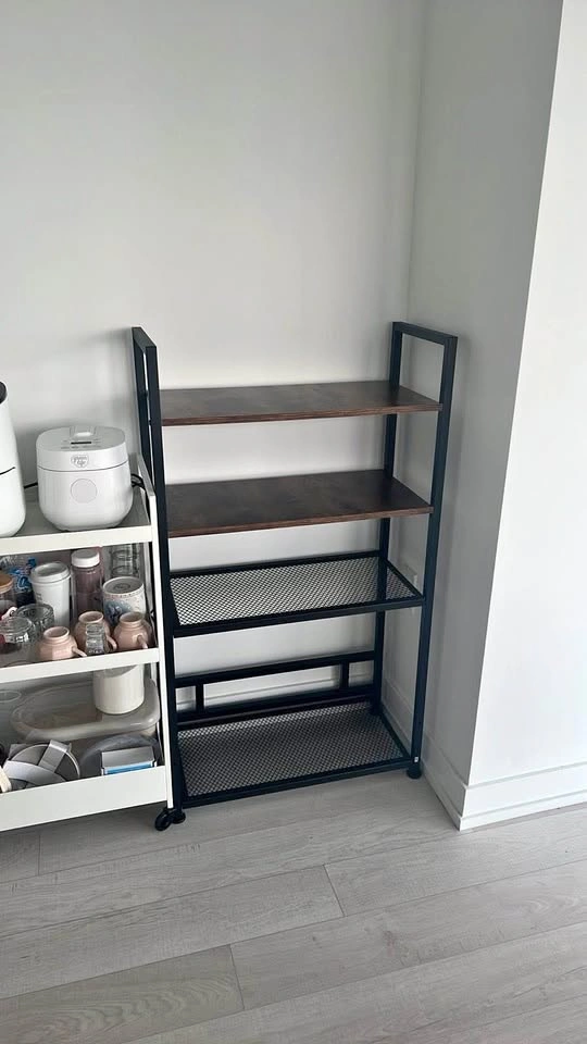 Shelf Unit