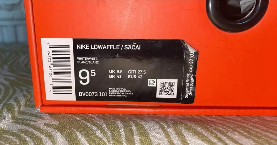 Mens Nike Sacai LD Waffle White Nylon Shoes (US 9.5, EURO 43) - photo 2