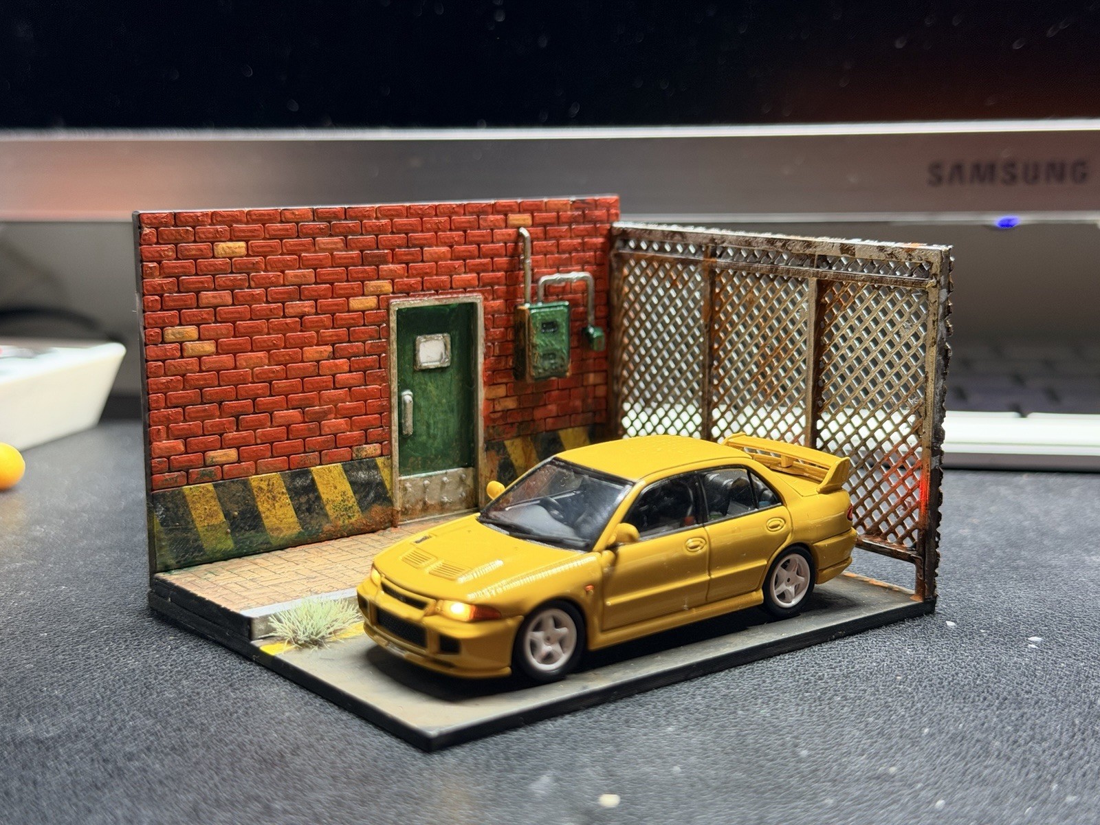 1/64 Diorama Urban Industrial Street Base - photo 3