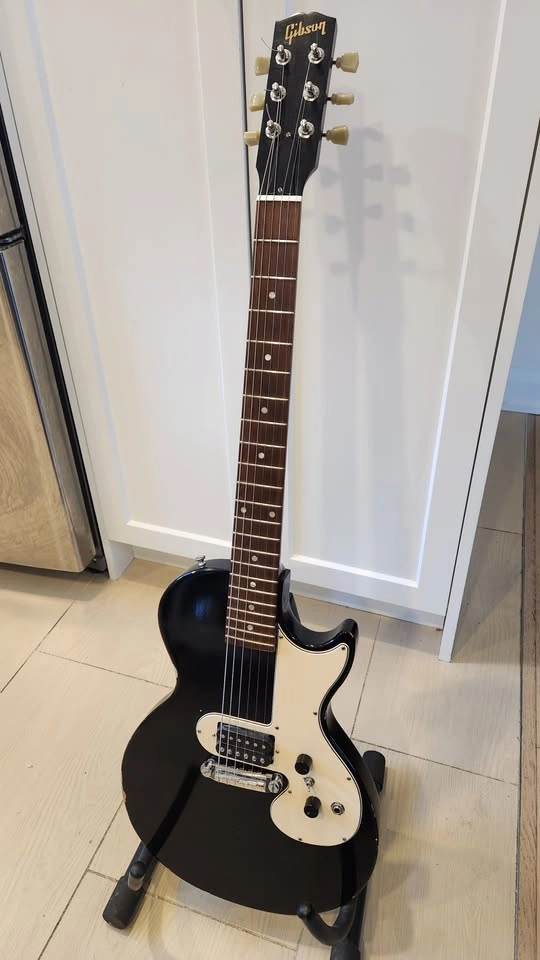 $1500 Gibson Melody Maker Les Paul Electric Guitar - 2011 Maple - photo 3