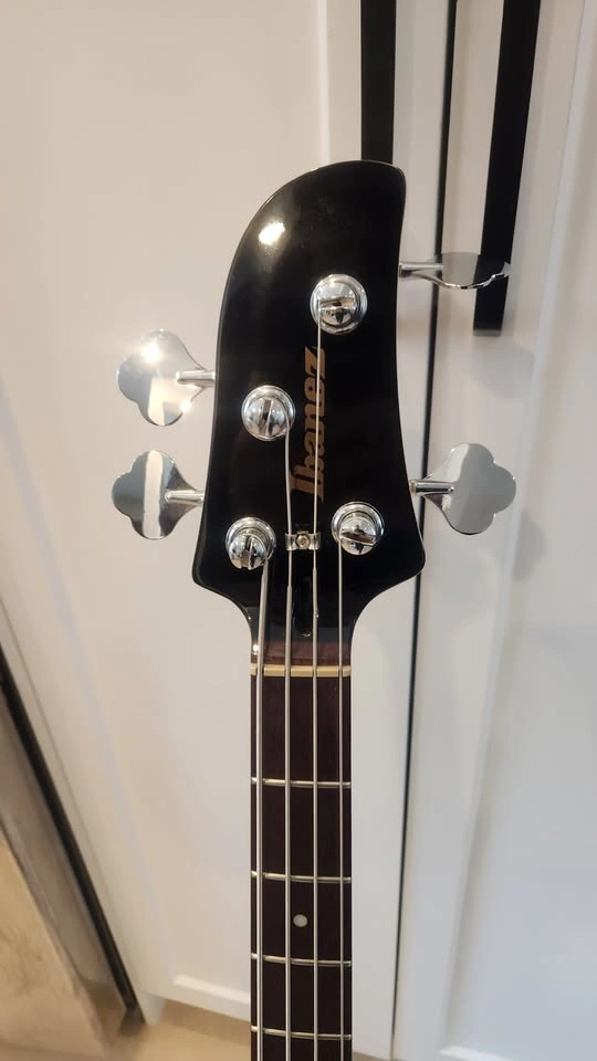 $400 Ibanez Talman PJ Electric Bass - Mint Green - Ivory - photo 4