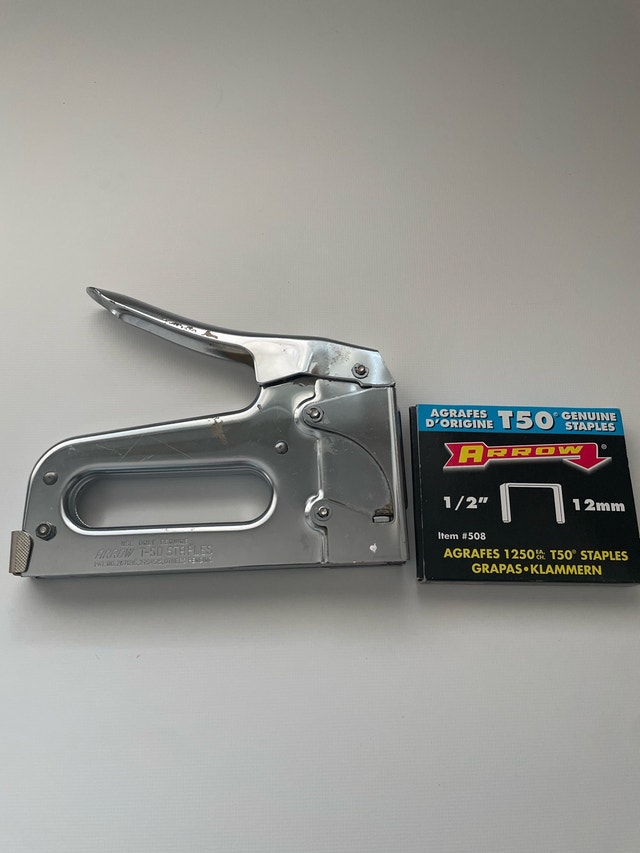 Arrow T-50 Staple Gun with 1/2" Staples