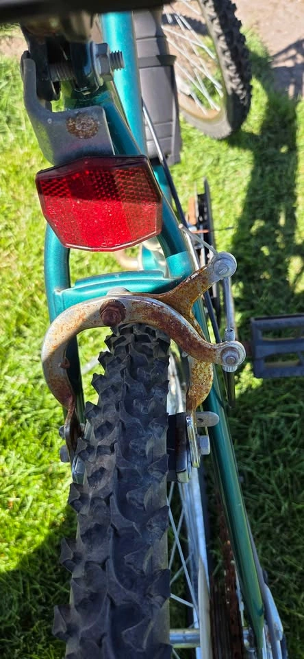Huffy Mountain Bike - Teal - photo 3