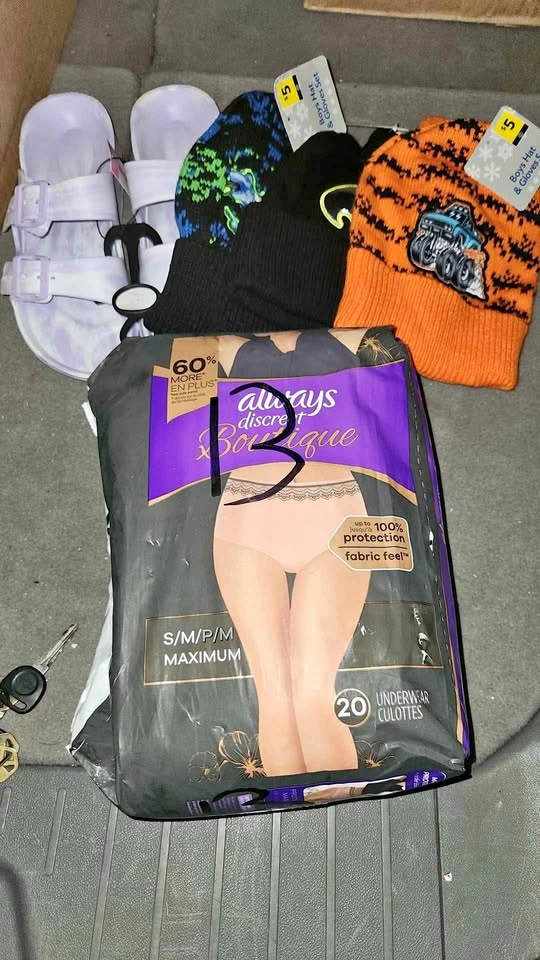 Always Discreet Boutique S/M Maximum Absorbency Underwear