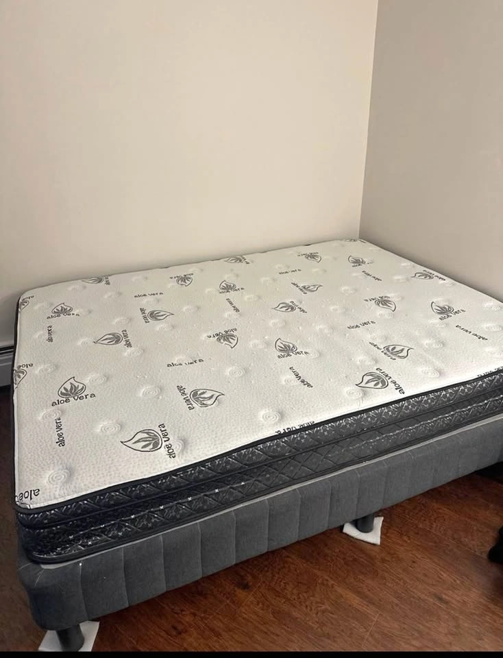 Queen Mattress, Frame & Bedding Bundle - Sleep Country