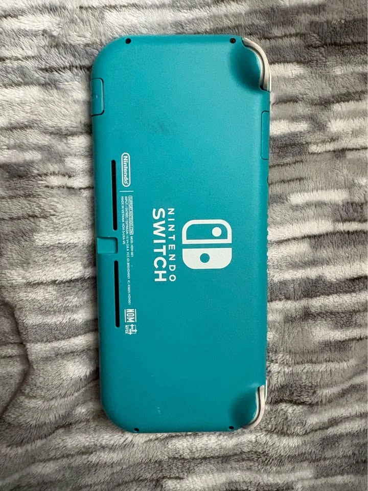 Nintendo Switch - photo 5