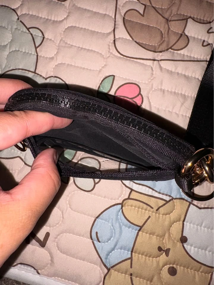 Black coin/card wristlet - photo 3